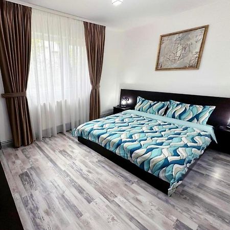 Comfort Apartment 特尔戈维什泰 外观 照片